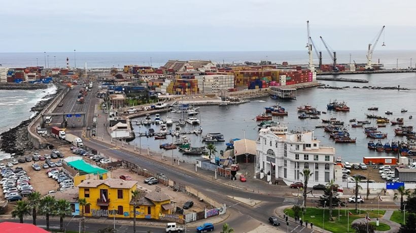 Entrada al puerto de Iquique